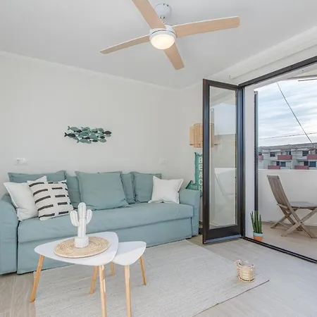 Apartamento Welcs Con Terraza Apartamento Empuriabrava